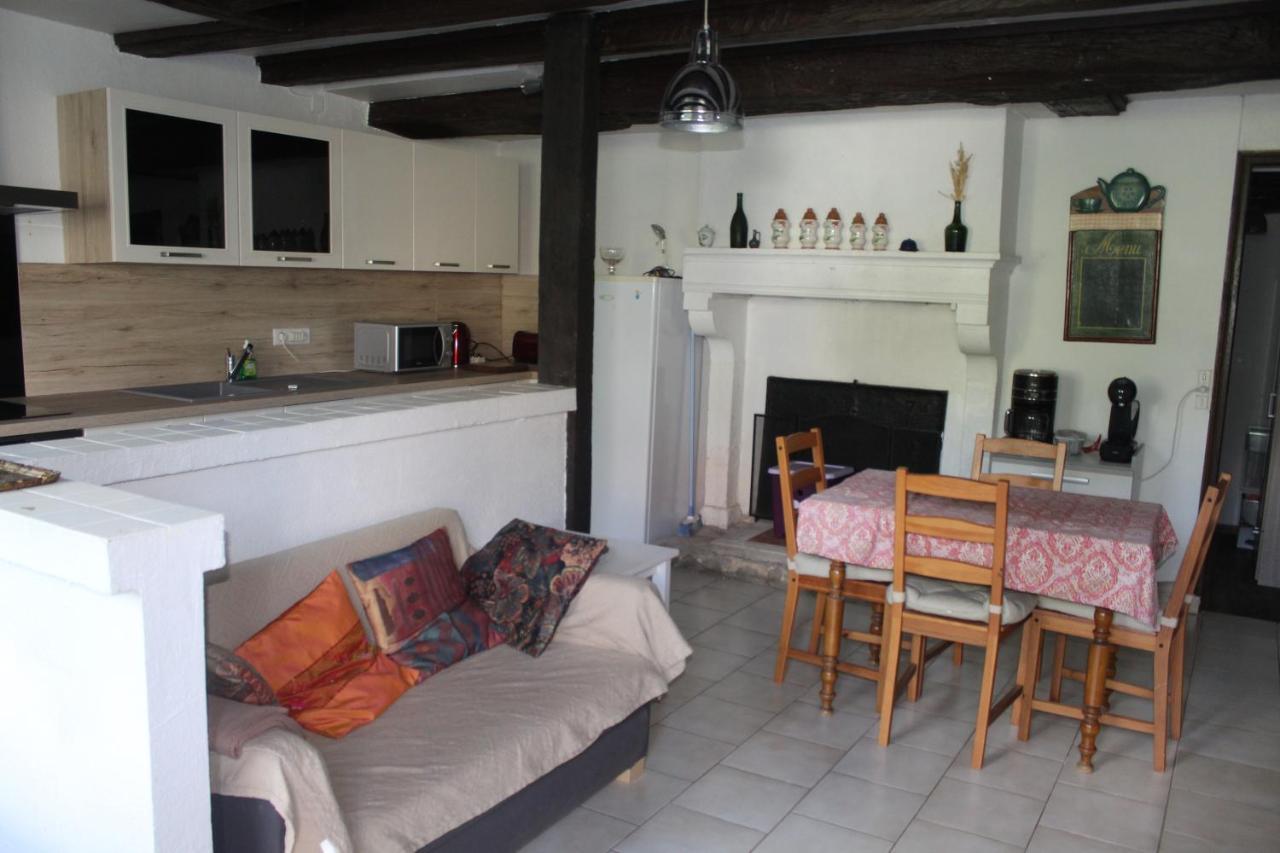 la Maison d'Odile Beaujeu-Saint-Vallier-Pierrejux-et-Quitteur Extérieur photo